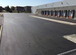 Best Recycled Asphalt Driveway Installation  in Shaker Heights, OH